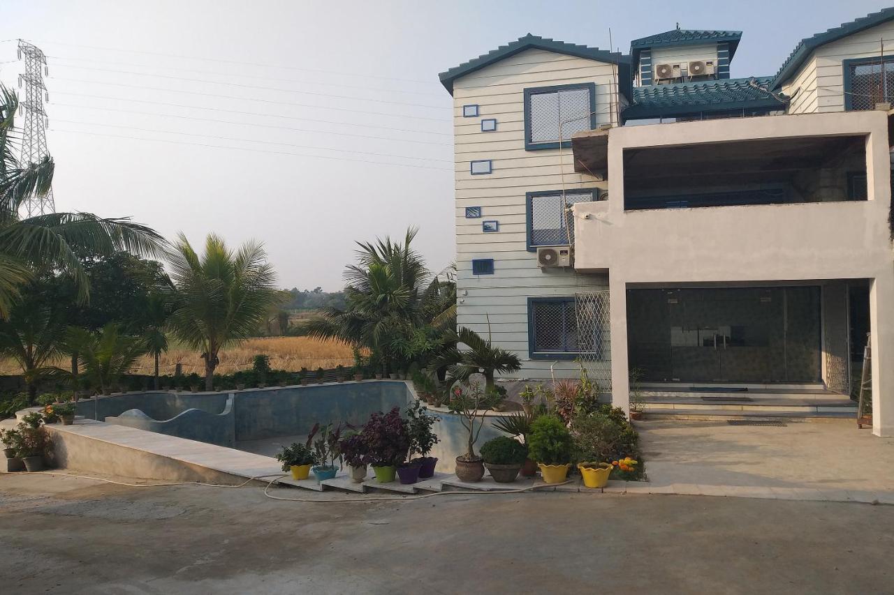 Naupala Oyo 26652 Roop River Resort מראה חיצוני תמונה